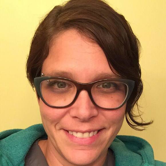 Meet your Posher, Kathy - Picture 1 of 1